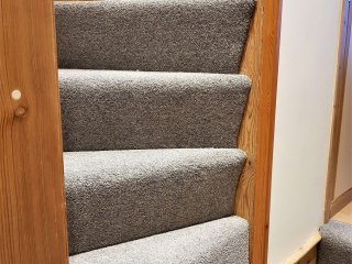 Carpet - Tomkinson Cotswold Deluxe (colour Grey sea) Carpet installation