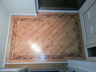 Karndean Da Vinci (RP11 American Oak) with border Karndean design flooring
