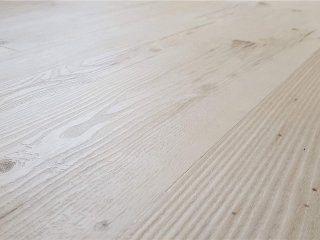 Distinctive Italian Collection (colour Turin) (close-up) M-FLOR Distinctive LVT Flooring