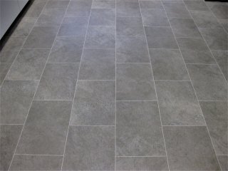 Karndean Knight Tile (colour ST13 Portland Stone) Karndean Knight Tile