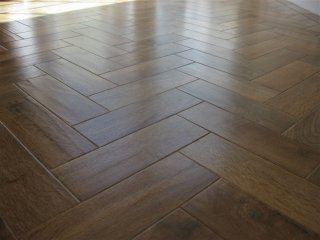 Karndean Art Select Parquet (AP01 Blonde Oak) fitted with Border Karndean Art Select Parquet