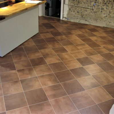 Karndean Knight Tile LVT