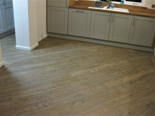Distinctive - Regale Grande (colour Varese) Distinctive LVT
