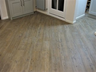 Distinctive - Regale Grande (colour Varese) Distinctive LVT