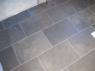 Karndean Da Vinci (CER14 Carbon & Silver strips) Karndean LVT