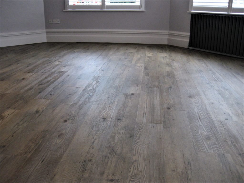 Distinctive LVT