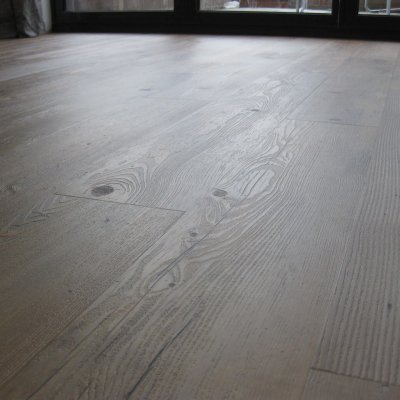 Distinctive LVT